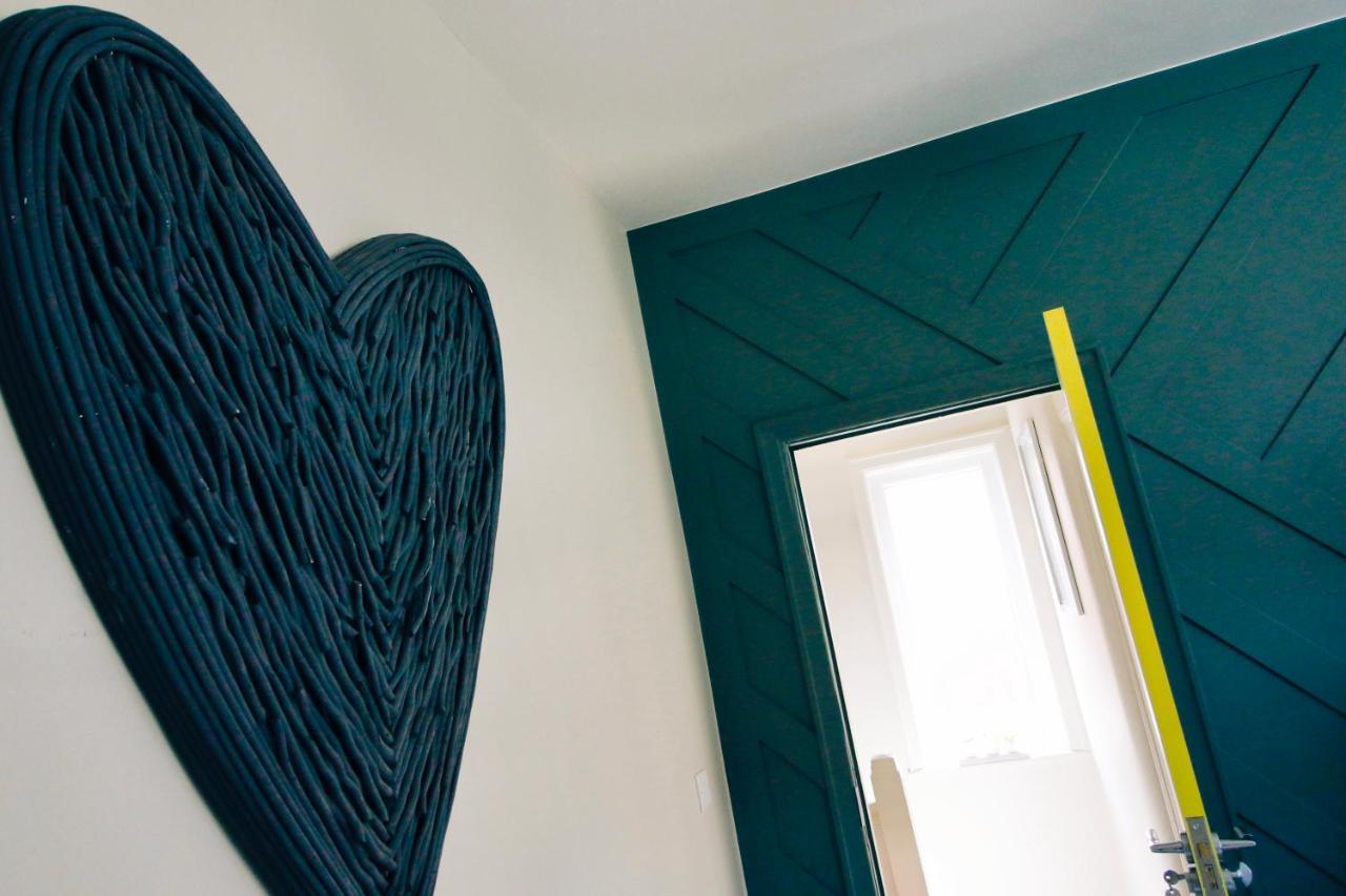 XxfabulousxX 4Bed semi, sleeps 8, 2 bathrooms Blackpool Bagian luar foto
